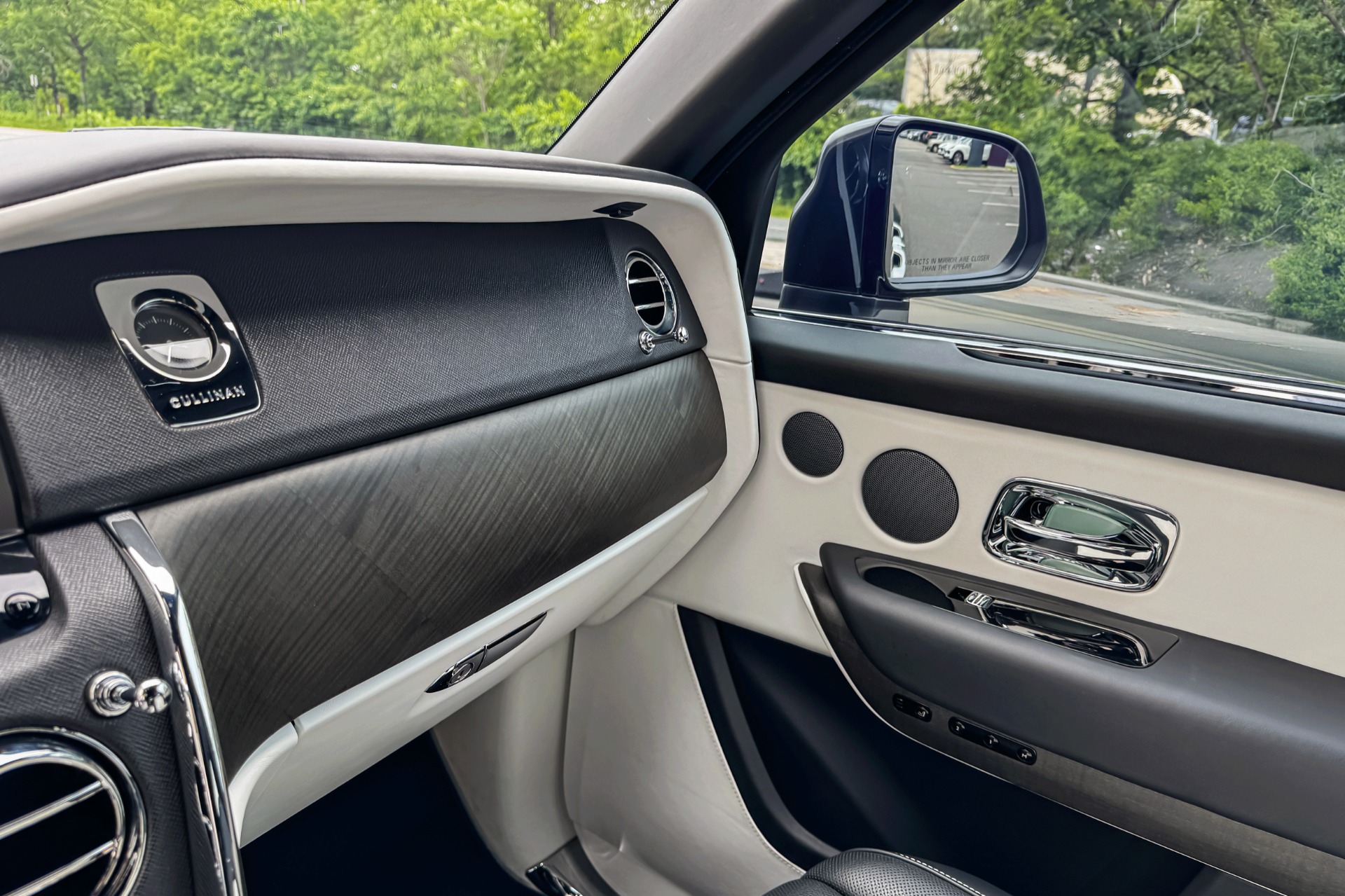 2019 Rolls-Royce Cullinan Image 13