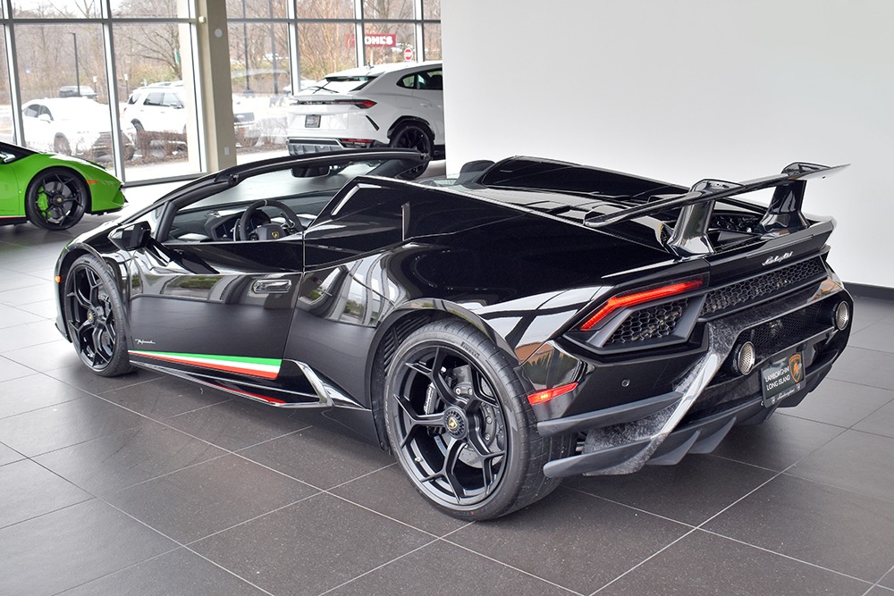 New 2019 Lamborghini Huracan Performante Spyder For Sale (Sold