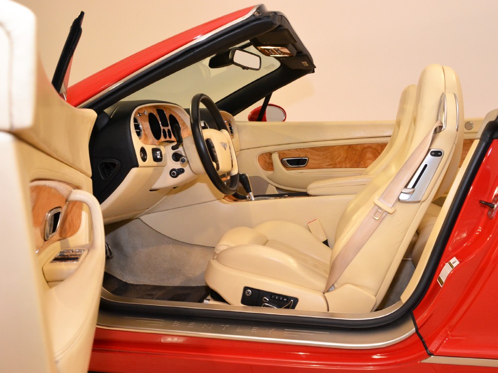 2007 Bentley Continental GT Convertible Image 21