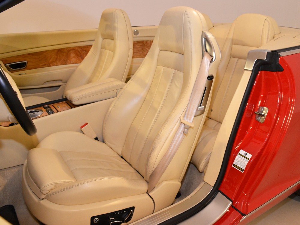 2007 Bentley Continental GT Convertible Image 22