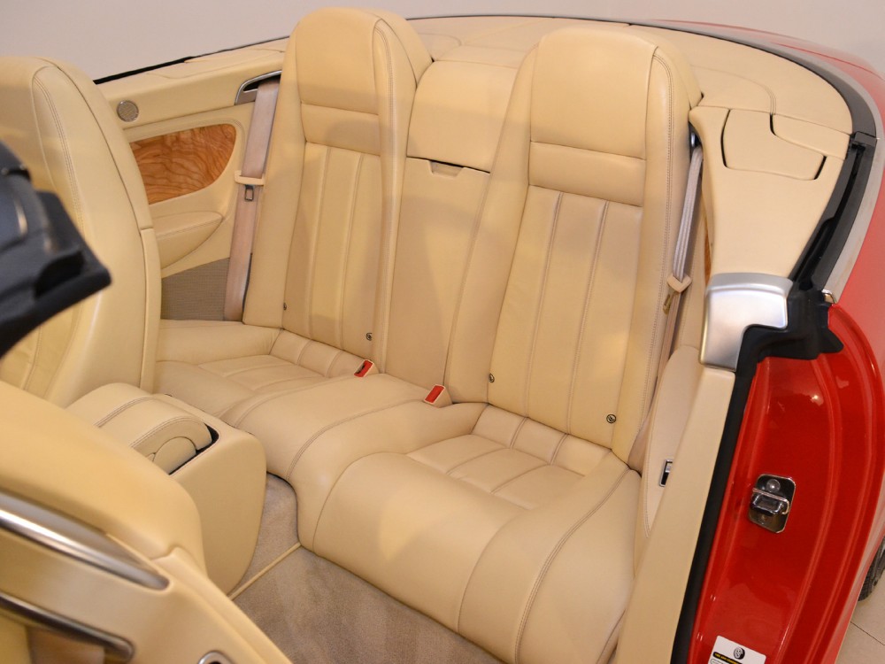 2007 Bentley Continental GT Convertible Image 23