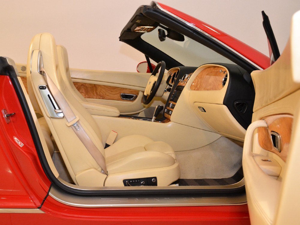 2007 Bentley Continental GT Convertible Image 25