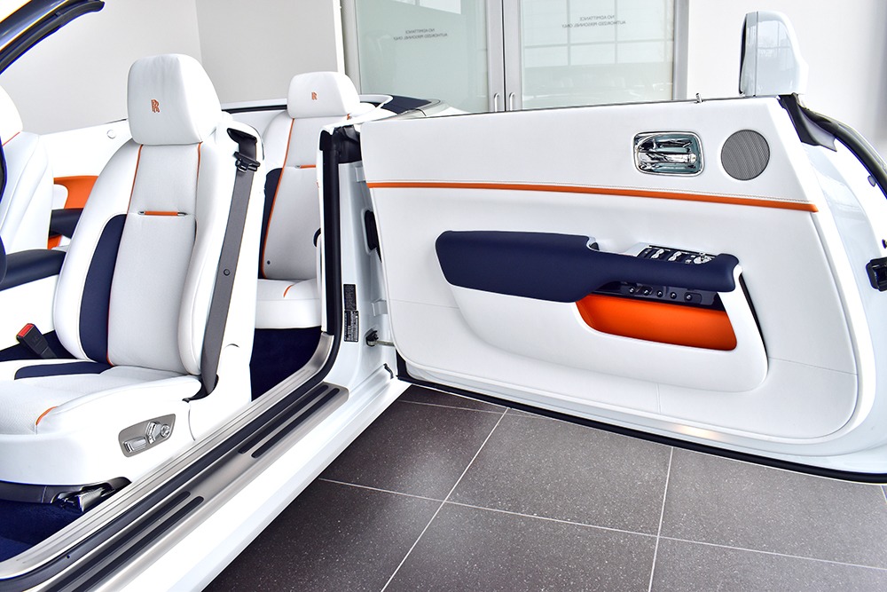 2019 Rolls-Royce Dawn Image 4