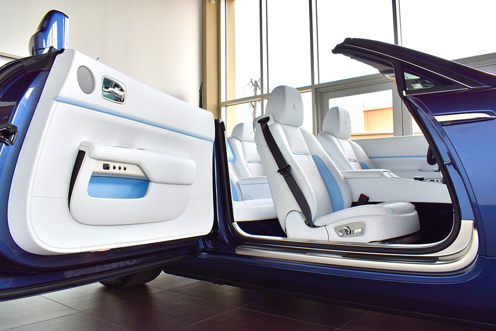 2019 Rolls-Royce Dawn Image 4
