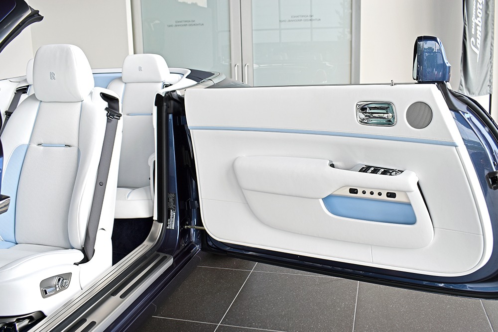 2019 Rolls-Royce Dawn Image 9