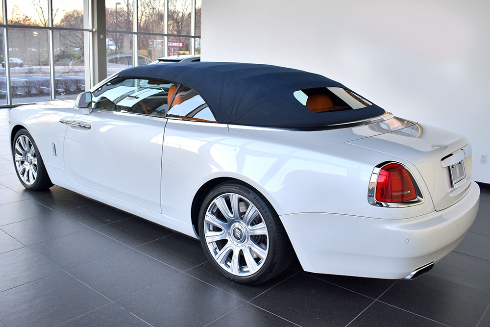 2017 Rolls-Royce Dawn Image 15