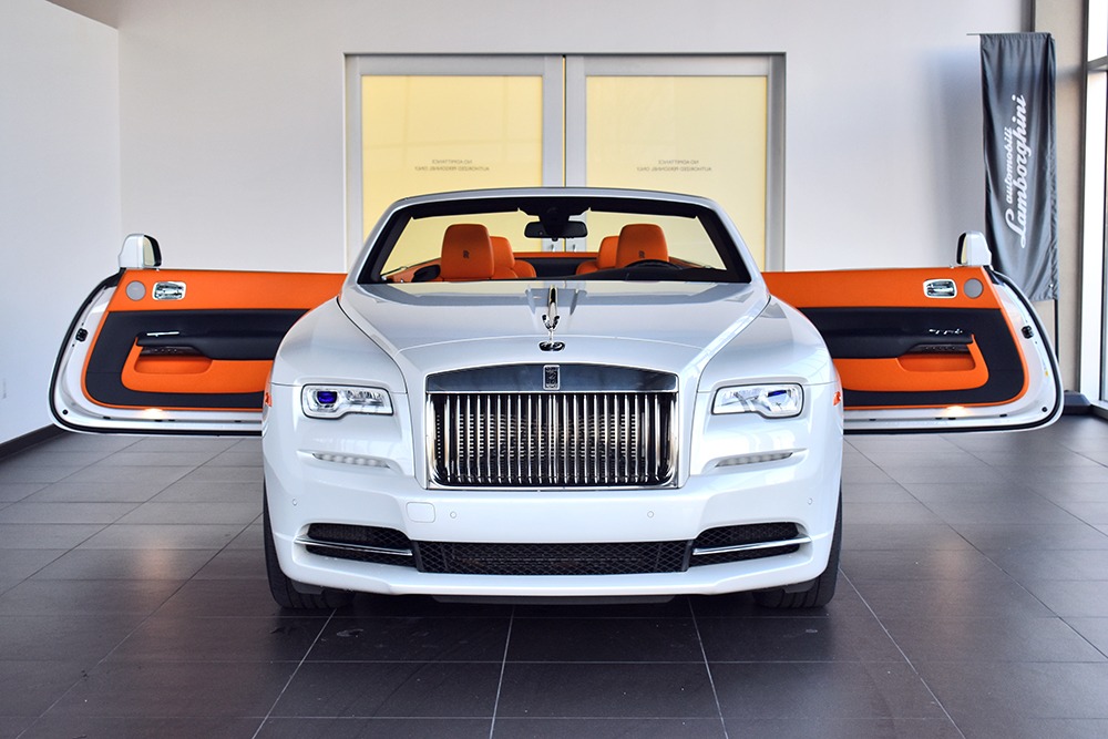 2017 Rolls-Royce Dawn Image 8