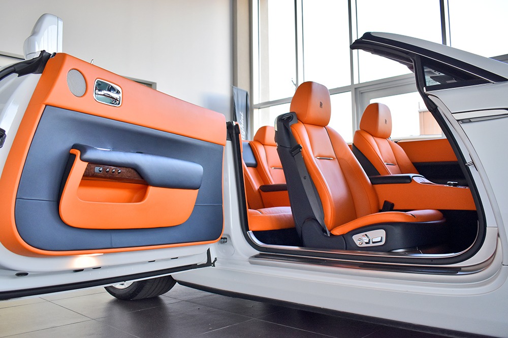 2017 Rolls-Royce Dawn Image 9