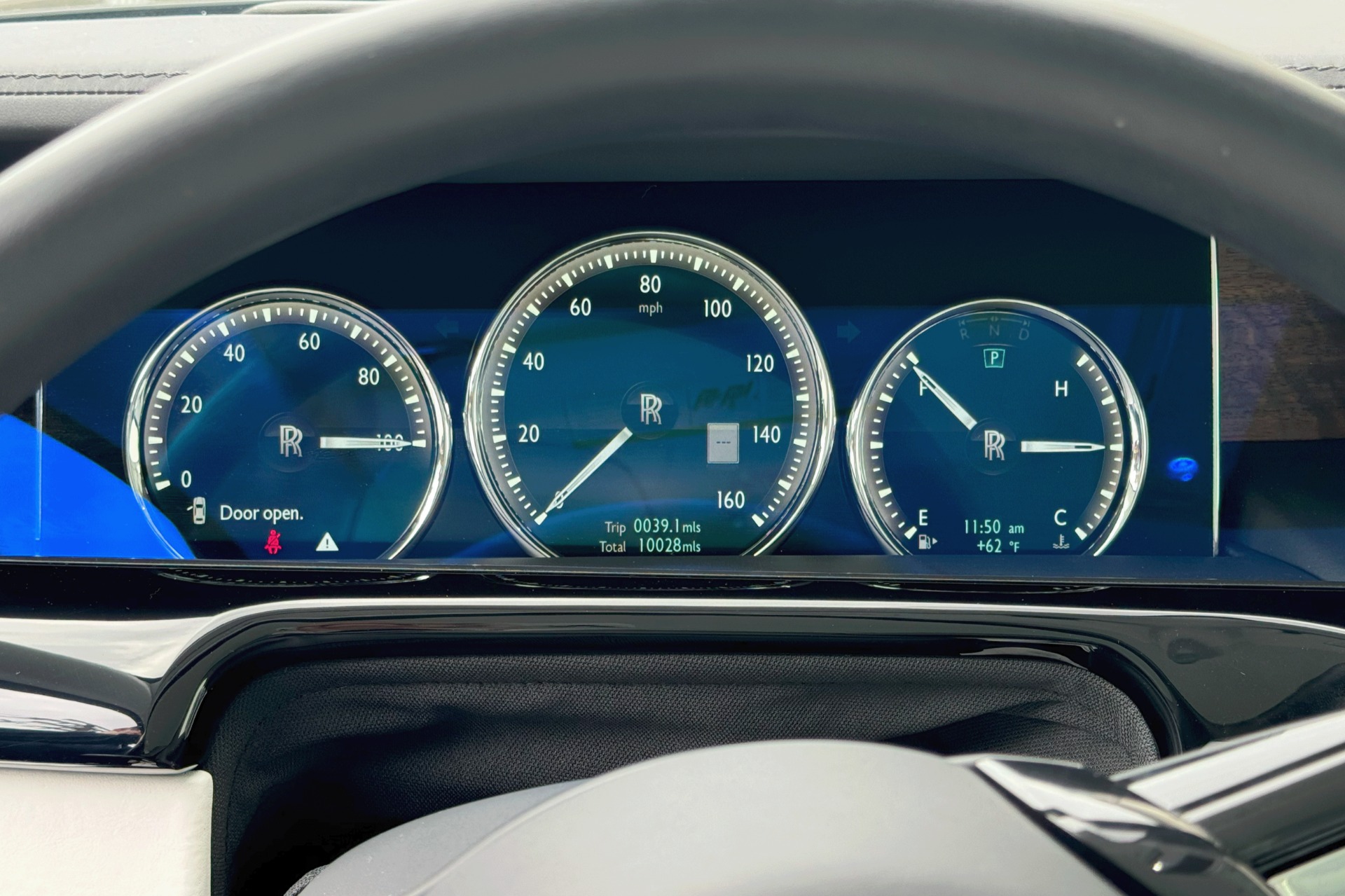 2019 Rolls-Royce Phantom Image 15