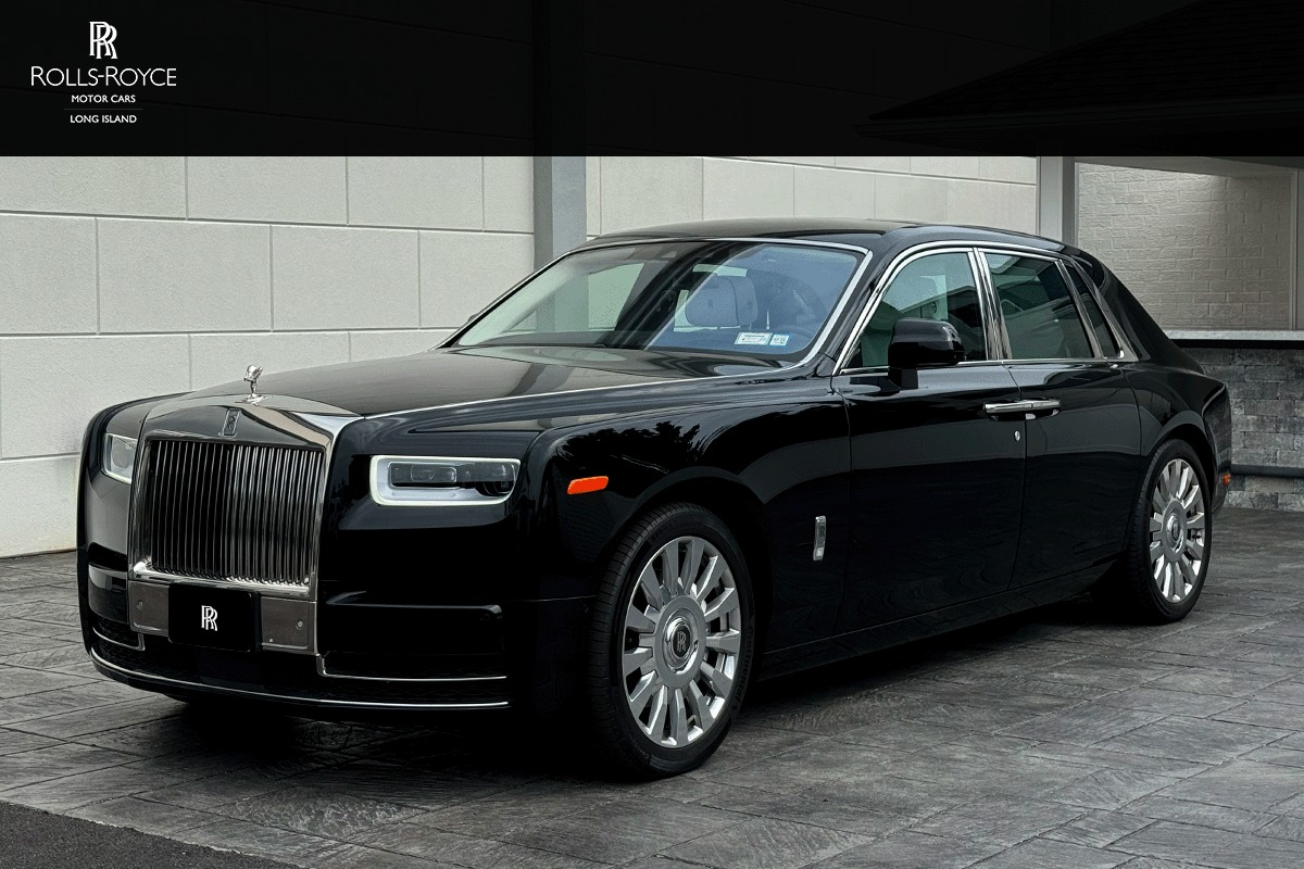 2019 Rolls-Royce Phantom Image 1
