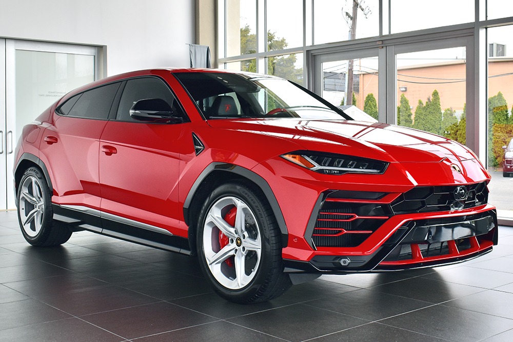 2019 Lamborghini Urus Image 12