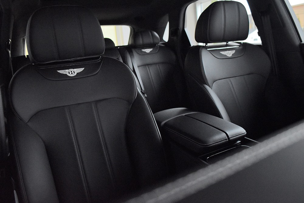2019 Bentley Bentayga V8 Image 10