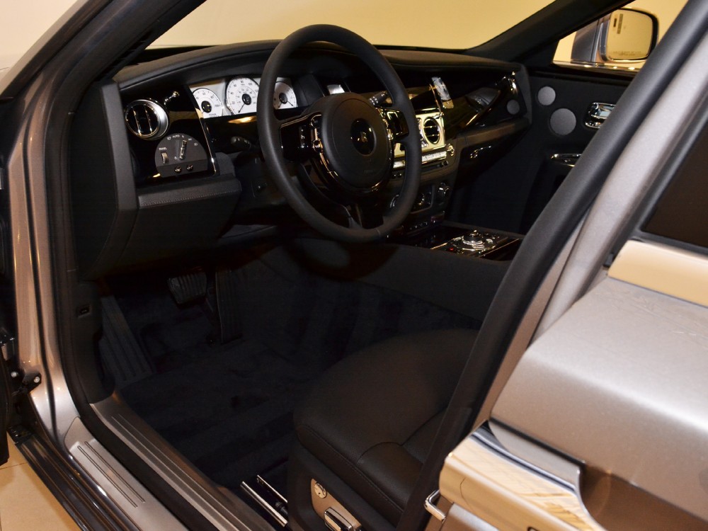 2011 Rolls-Royce Ghost Image 3
