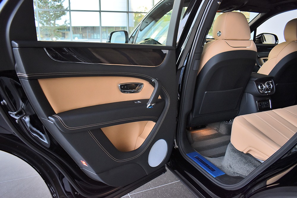 2019 Bentley Bentayga V8 Image 10