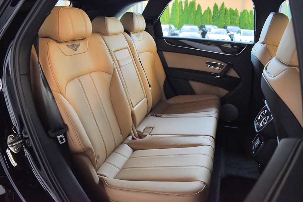 2019 Bentley Bentayga V8 Image 11