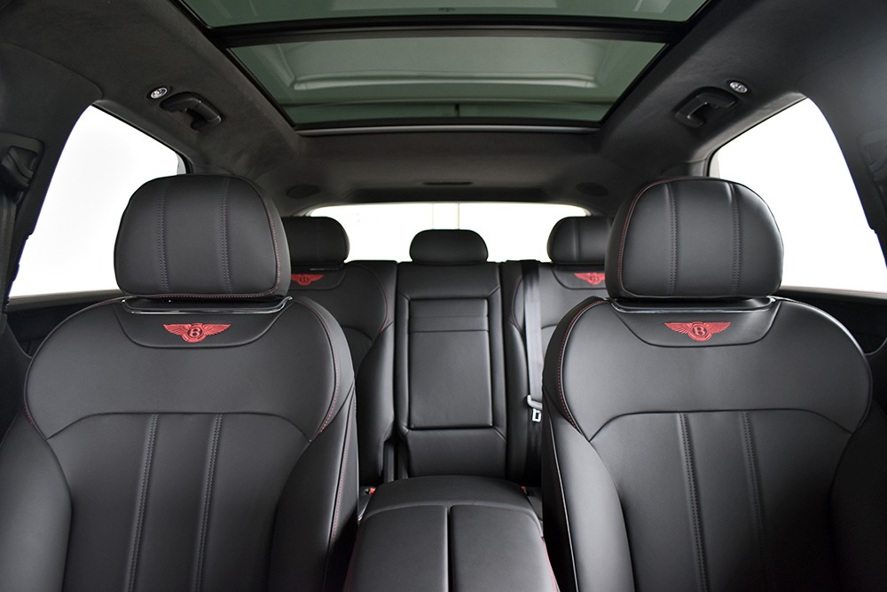 2019 Bentley Bentayga V8 Image 10