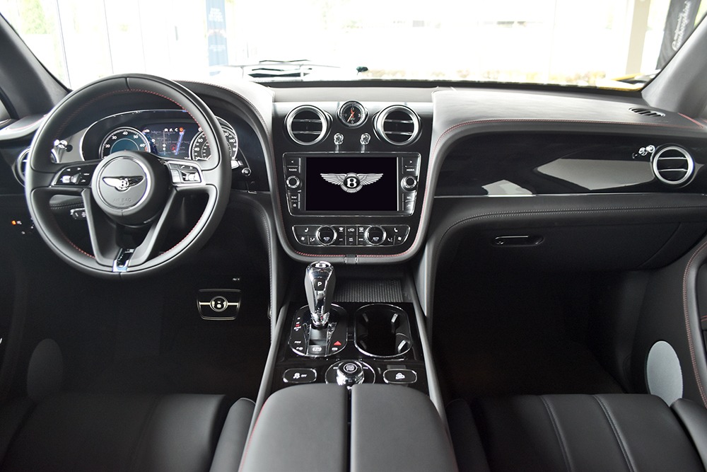 2019 Bentley Bentayga V8 Image 8