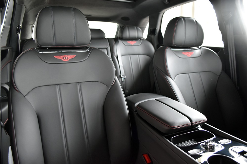 2019 Bentley Bentayga V8 Image 9