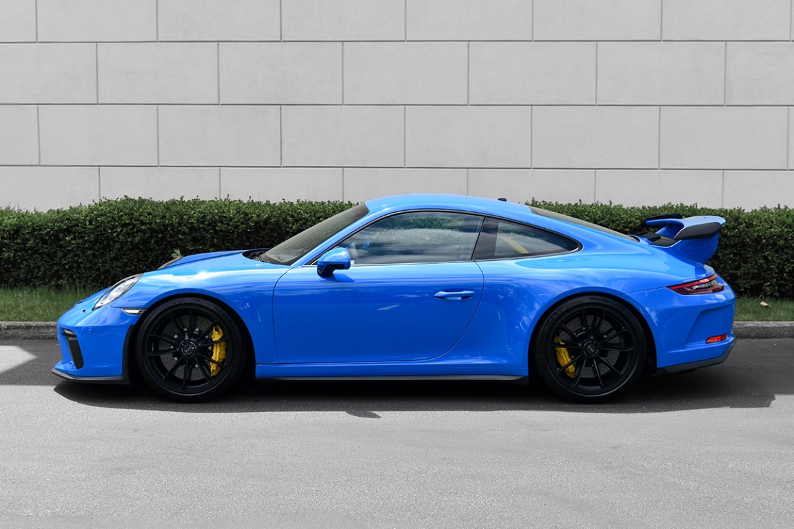 2018 Porsche 911 Image 2