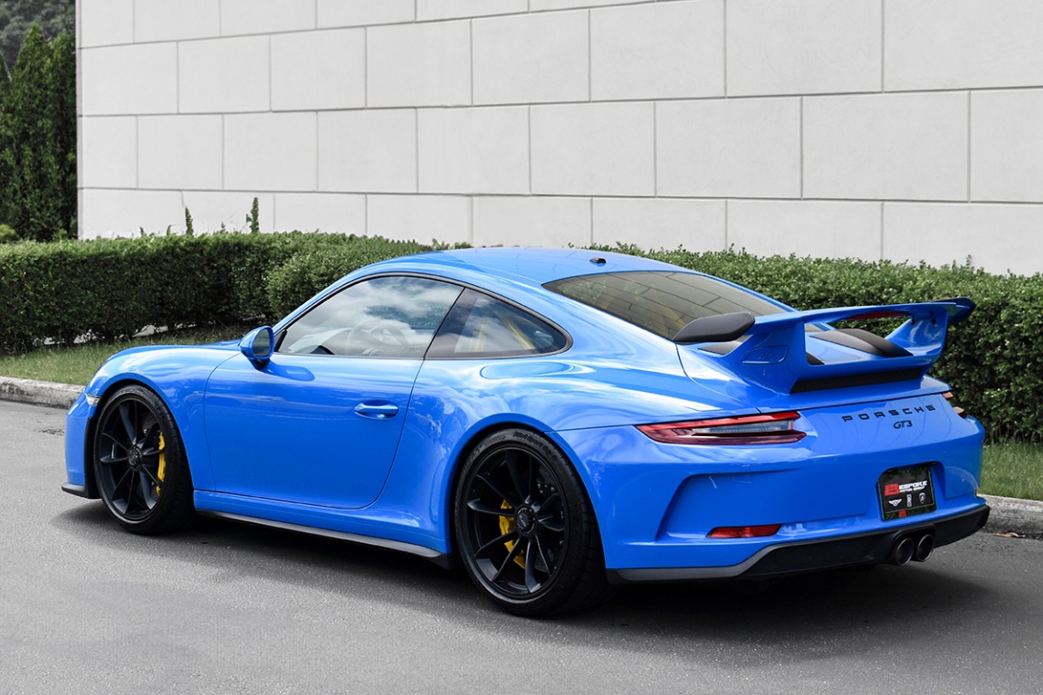 2018 Porsche 911 Image 3