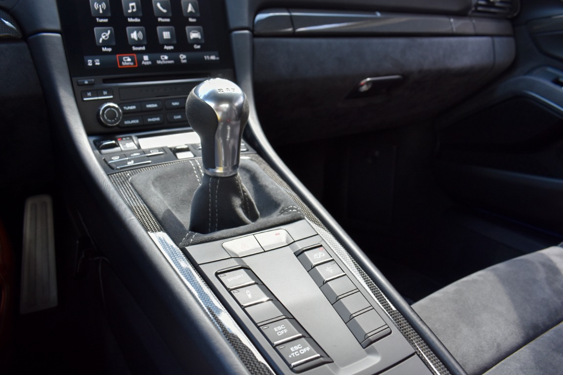 2018 Porsche 911 Image 8