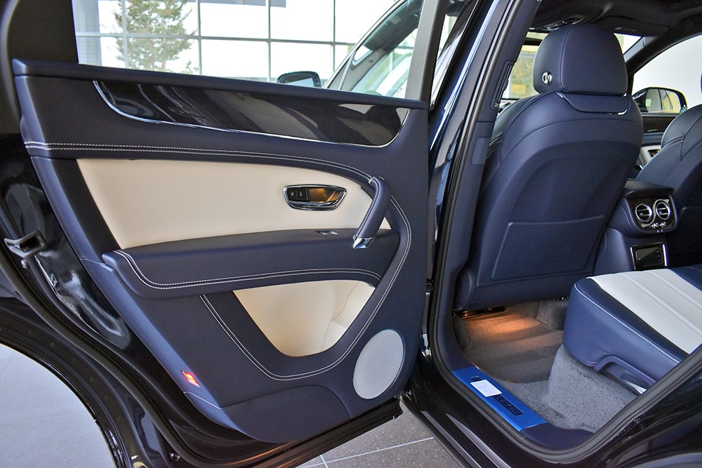2019 Bentley Bentayga V8 Image 11
