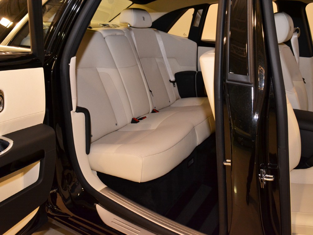 2011 Rolls-Royce Ghost Image 23