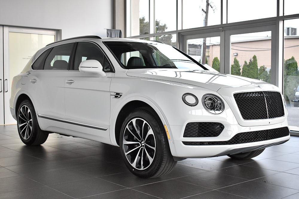2019 Bentley Bentayga V8 Image 2