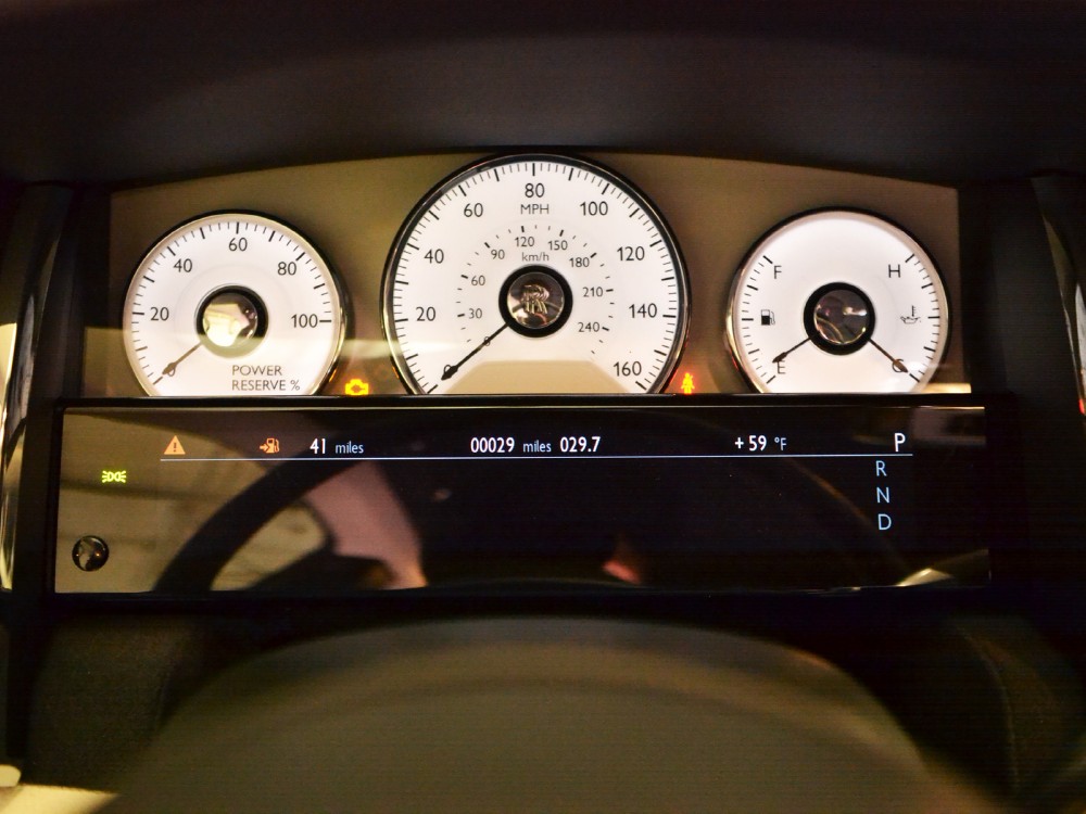 2011 Rolls-Royce Ghost Image 12