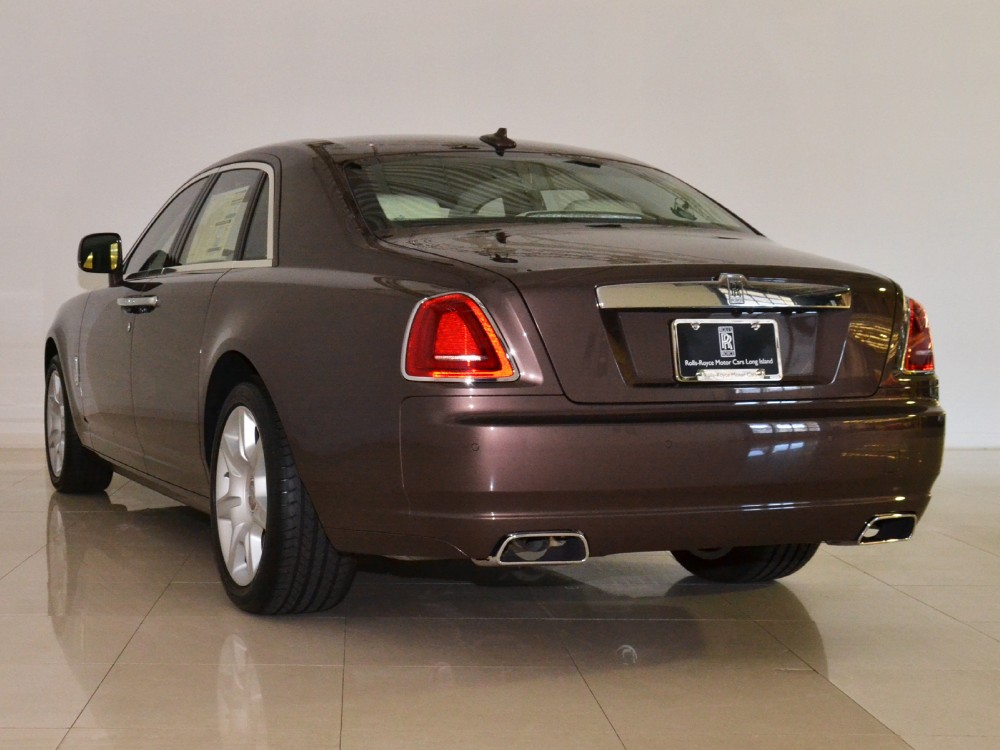 2011 Rolls-Royce Ghost Image 8