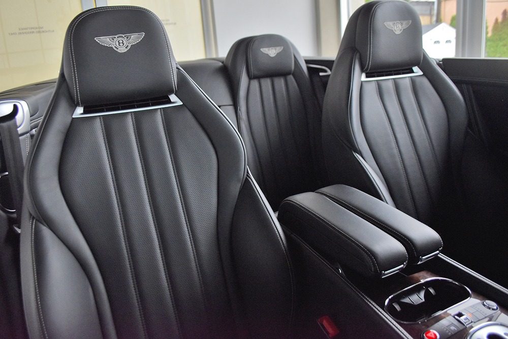 2013 Bentley Continental GT V8 Convertible Image 11