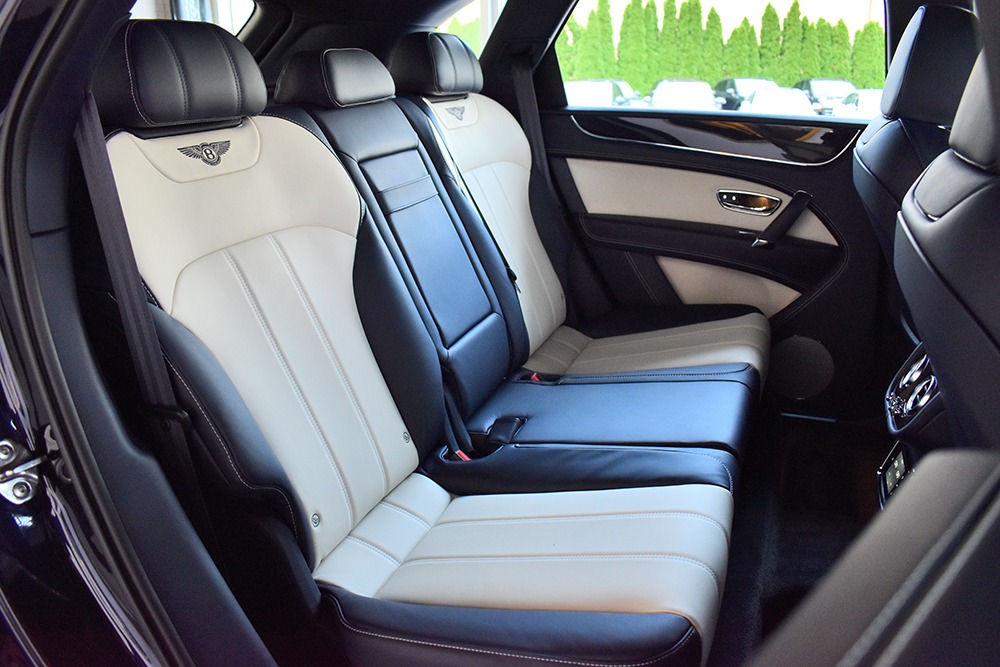 2019 Bentley Bentayga V8 Image 12