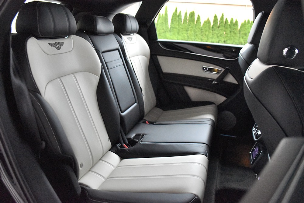 2019 Bentley Bentayga V8 Image 12