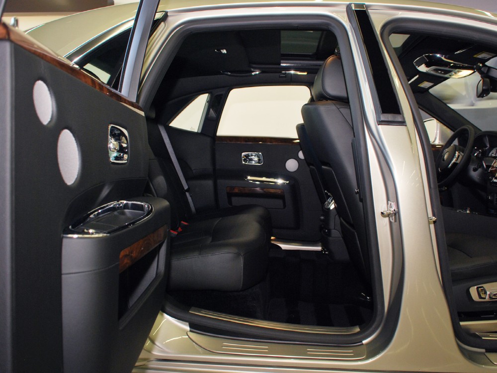 2011 Rolls-Royce Ghost Image 22