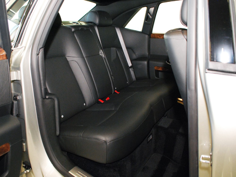 2011 Rolls-Royce Ghost Image 23