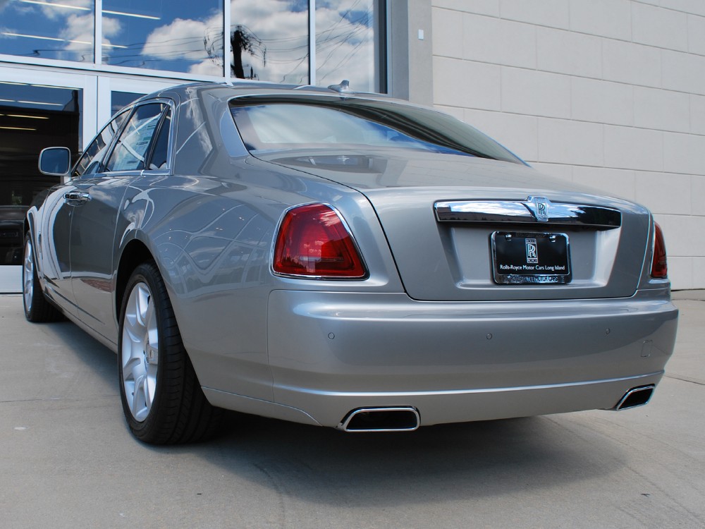2011 Rolls-Royce Ghost Image 9