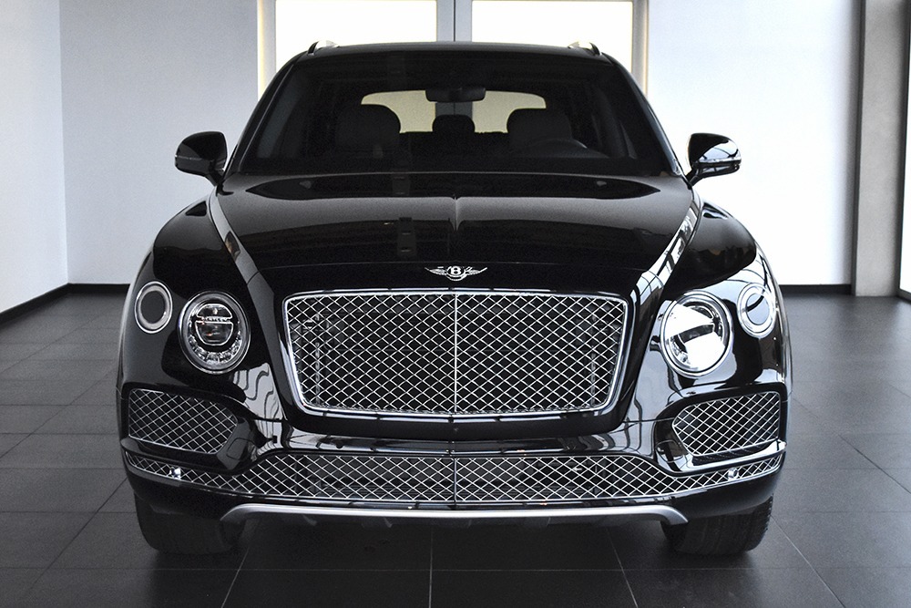 2019 Bentley Bentayga V8 Image 4