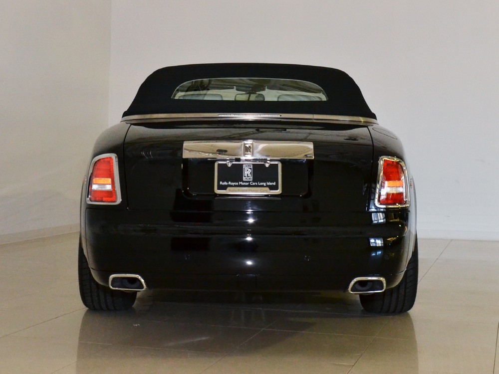 2011 Rolls-Royce Phantom Drophead Coupe Image 16