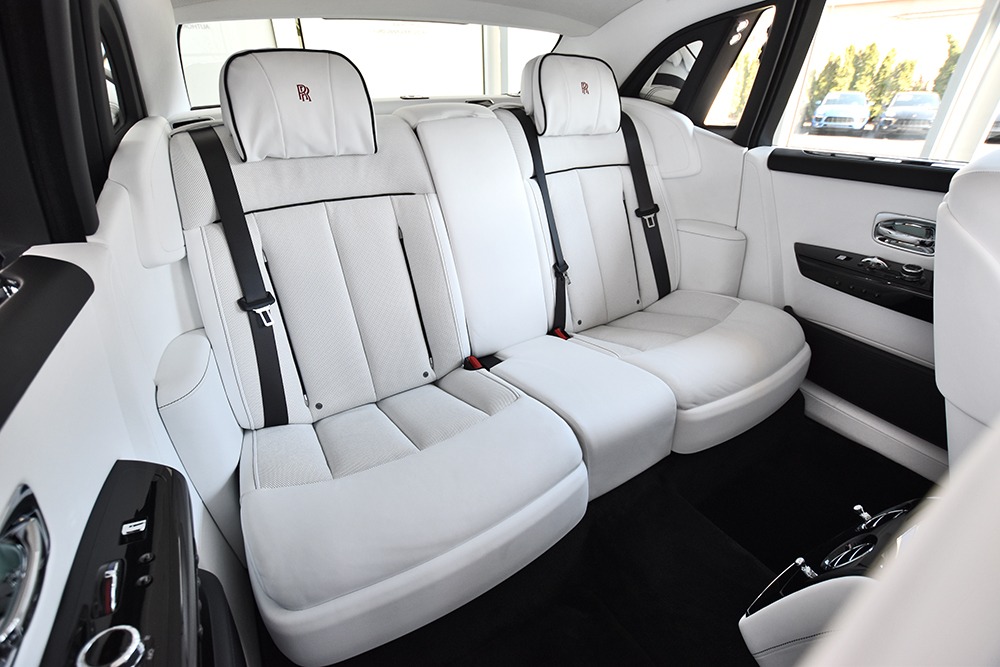 2019 Rolls-Royce Phantom Sedan Image 13