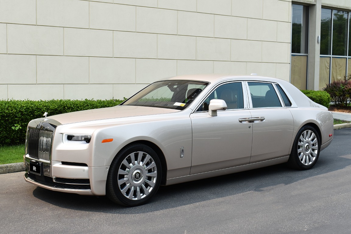 2019 Rolls-Royce Phantom Sedan Image 14