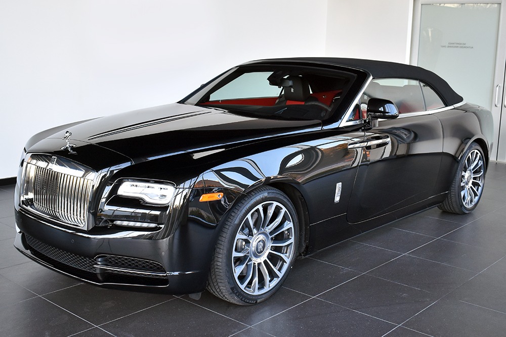 2019 Rolls-Royce Dawn Image 2