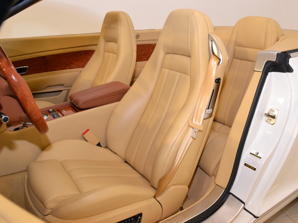 2007 Bentley Continental GT Convertible Image 22
