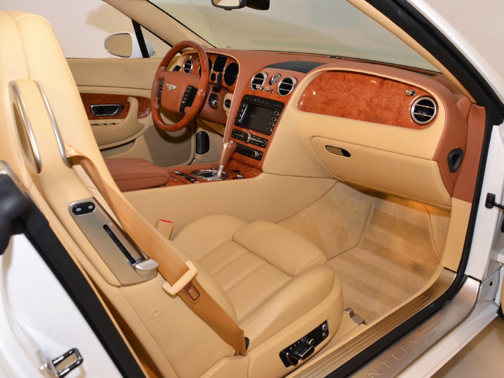 2007 Bentley Continental GT Convertible Image 24