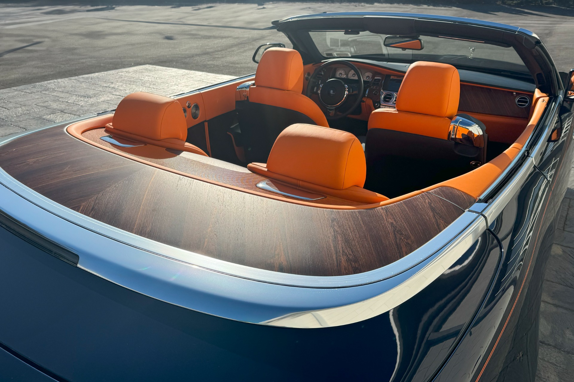 Used-2019-Rolls-Royce-Dawn-