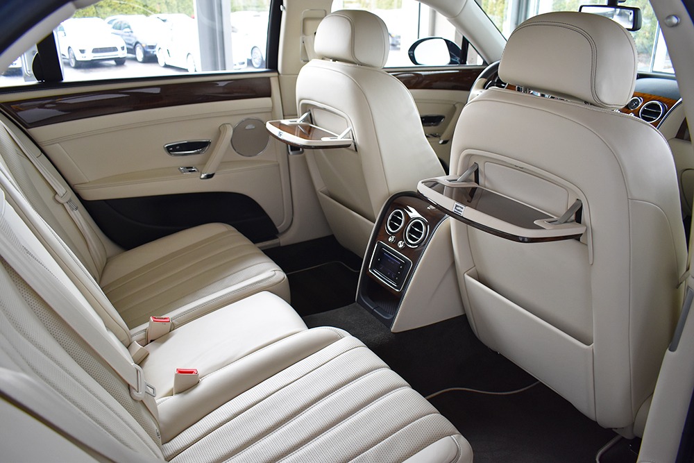 2015 Bentley Flying Spur Image 10