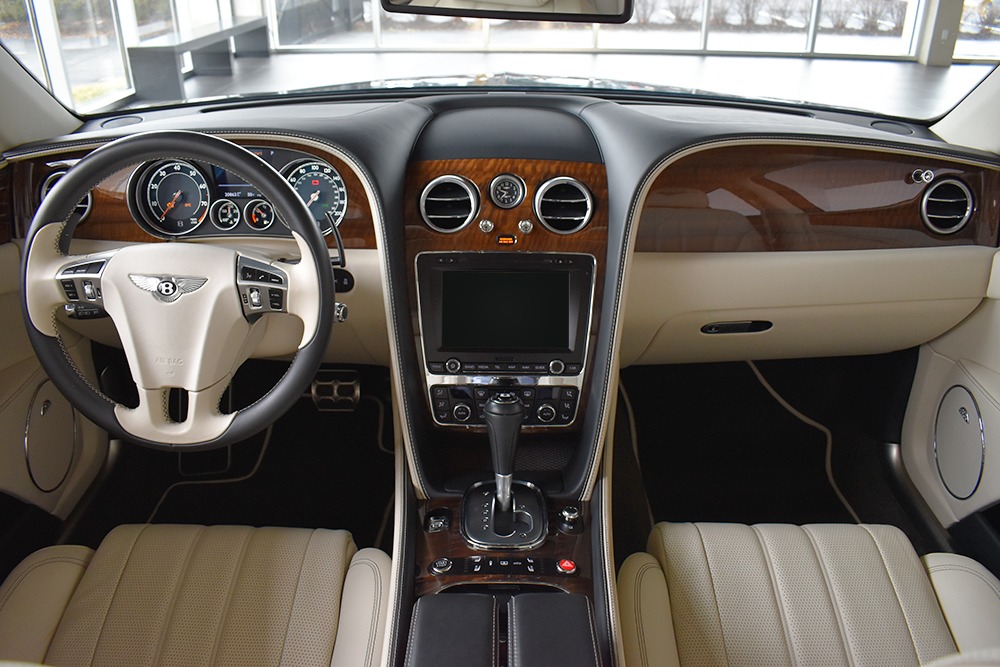 2015 Bentley Flying Spur Image 12