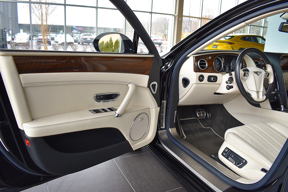 2015 Bentley Flying Spur Image 4