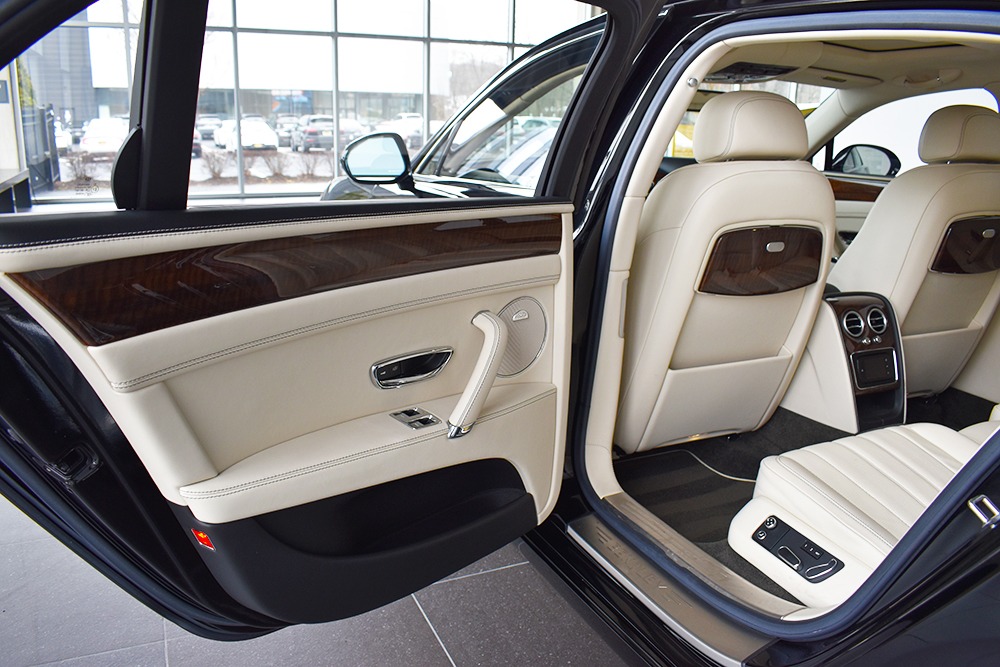 2015 Bentley Flying Spur Image 6