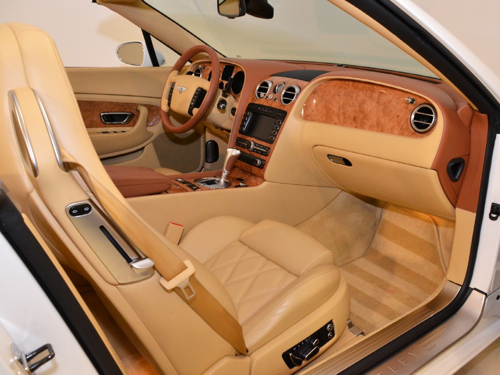 2008 Bentley Continental GT Convertible Image 24