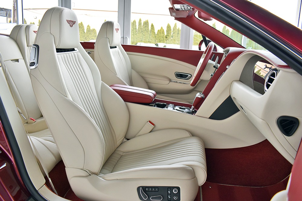 2017 Bentley Continental GT V8 Convertible Image 4